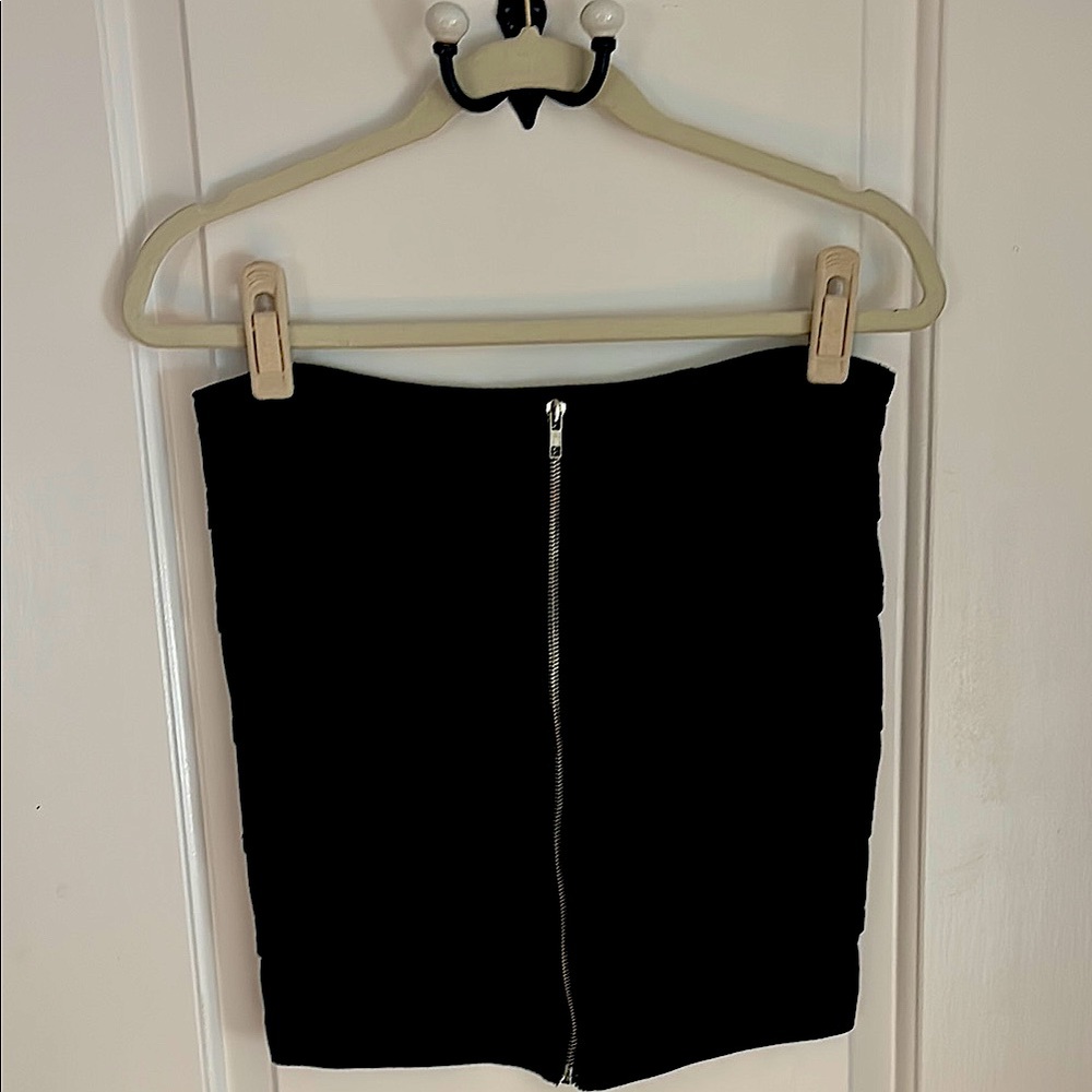 Forever 21 Black Zipper Skirt